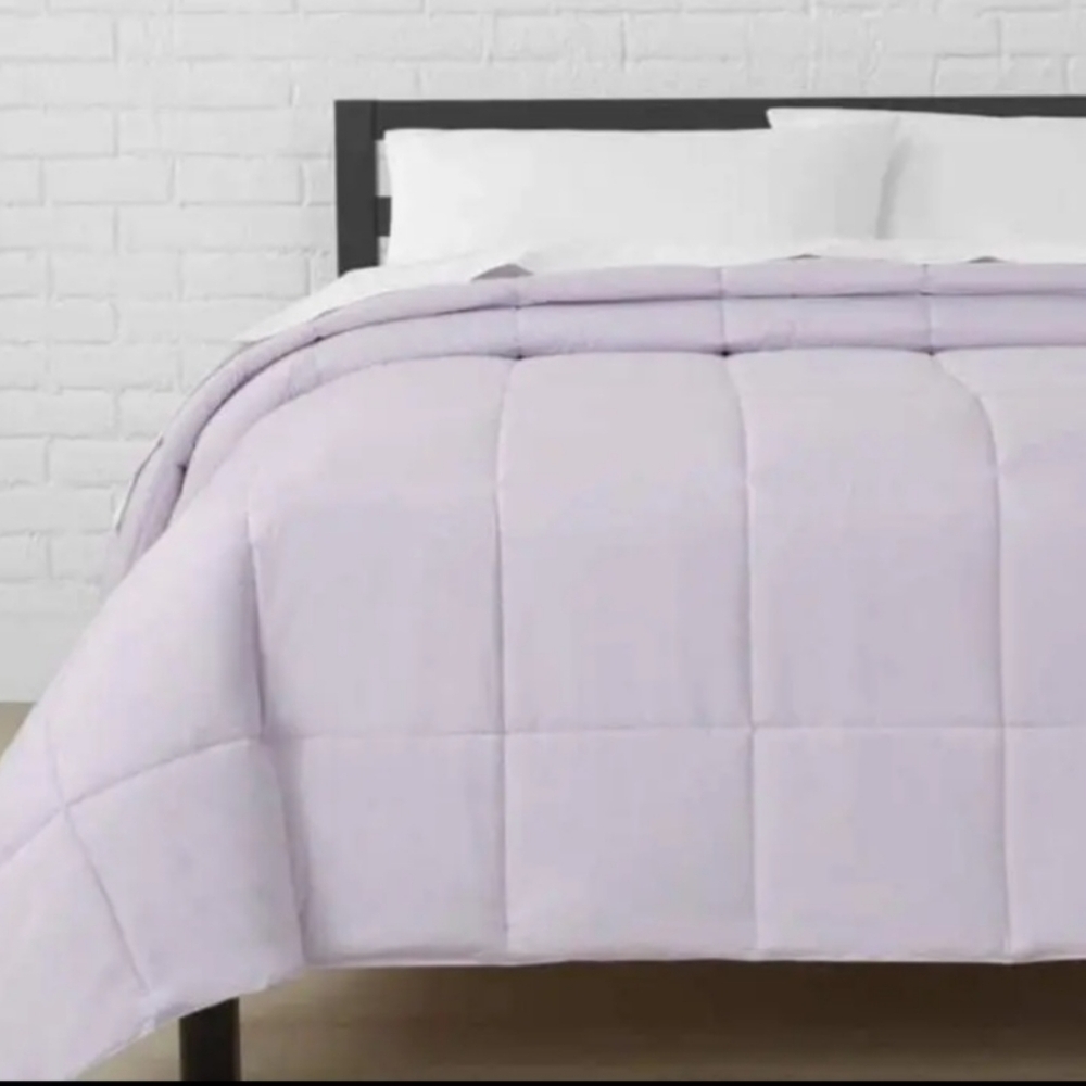 King size microfiber comforter